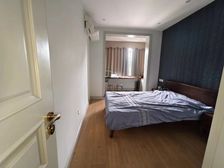 二室一厅送顶楼花园 150万元出售
