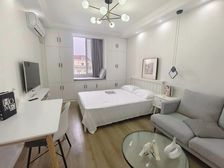 可投z可自住 精装修南北通 中高区 采光视野非常好 离地铁近