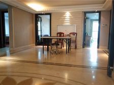 金融世家南北4室270㎡精装修,社区南排视野好