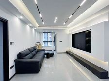 有电梯 产权清晰 满二 东南户型 近地铁