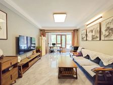 郑东新区广电天韵 精装三房带一楼50平院子 诚心卖随时看房