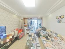 真光路地铁口,一梯两户,南北通,精装修大两房!