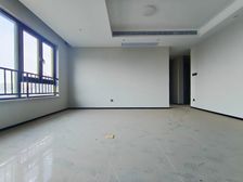 新上龙湖品质 横厅三房两卫 精装修 业主安心出售