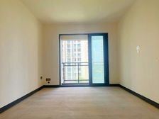 安心出售了,来电可以讲价,小区环境优雅配套成熟!