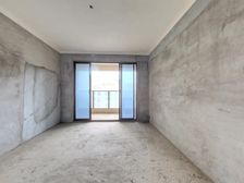 近地铁口 新力钰珑湾 南朝向通风,通透性好,得房率高