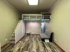 陕西北路119弄,一楼整层南北通,自住厨卫套内全独用,租金高