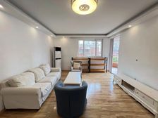 徐家汇核心!房东出国急售!低于市场价100万!送产权车位!