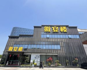 年租金40万 临街独栋出售!租户稳定!车位充足!可个人过户!