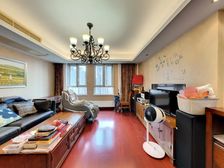 中央景城 4室2厅 138.96平