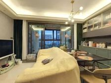 嘉定精装修西郊金茂府人文社区飘窗视野开阔