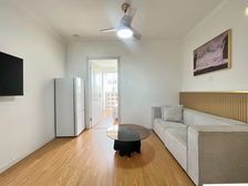 5月新上9街坊大两房!精装修拎包入住!看房随时,有车位!