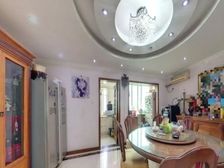 远大园五区5室南北朝向3150.00万元/套出售