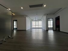 国贸 可注册 商铺200平 临街面宽15米 适合多业态