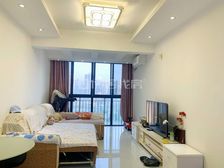 电梯房 59平 精装 融创嘉德领馆 1室 楼层好 视野无遮挡