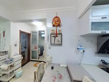 良品柏宏爱琴湾 带电梯 次新房 商业配套齐全 满五