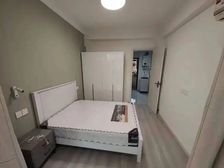 房东诚意出售,黑马房源,看房方便,增值优选,地铁方便!