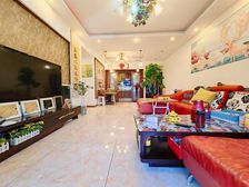 联发嘉园 3室2厅2卫 精装修 125万元 118平米