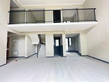(严选好房)中央公园品质别墅丶带地下室丶带车位双轻轨换乘
