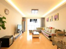 省税必看好房 朝南大两房 精装修家具家电全送 好停车 诚心卖