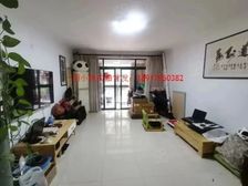 800米 荣乐五村2楼飞机三房 不临街 价格美丽 好看房