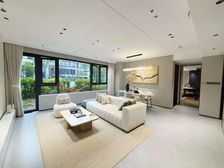 五一 !送车位抽家电丶临轻轨公园丶一手手续丶高品质龙湖物业