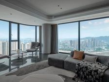 江北嘴重庆标志性建筑 壹号院东苑,高品质豪宅云端大平层,独揽