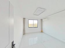 万馨佳园 朝南 装修好 商品住宅 近地铁 中间楼层川沙
