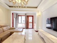 世茂红墅湾人文社区飘窗视野开阔,看好价格可以商量