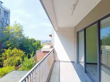 新上!露台老洋房, 独树一帜的风格,礼嘉 轻轨站旁边