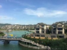 比邻长安万达 莲花山下920W养生别墅买三层送两层!