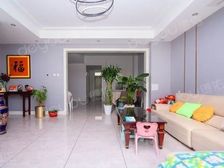 首创国际半岛别墅 5室2厅4卫 精装修 262万元