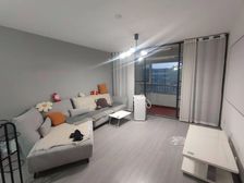 兰溪学府 停车方便 带电梯 交通便捷 产权清晰 次新小区