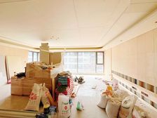 中间位置,精装修5房,视野开阔