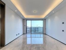 绿城光谷桂府,光谷东金融港板式边户三房,南北双阳台,户型极佳