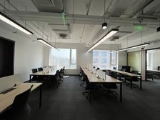 华腾世纪甲级写字楼 239平高层办公空间 3.5元/平/天