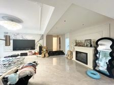 博瑞都市花园 精装修90万,带50平花园,4+7号双地铁口