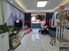 松乐苑 门口有轨电车站台 对面大润发超市 小区位置楼层好