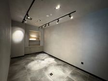 CBD核心区写字楼一层茶馆茶室遗留95平米有上下水