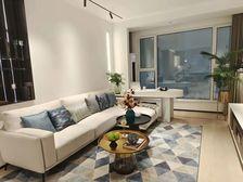 莱山婚房三居室平62万 百年老校旁 万光造 带车位现房