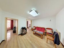 (必看好房)2006年商品房 环境好 大空间 很漂亮的房子