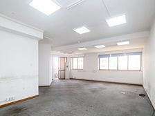 此房满五Y,中高楼层 视野辽阔,免税,业主诚售,价格好谈