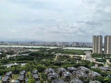 国汇山大平层云墅,一梯一户私密性高,亏本出售490w带车位