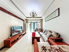 誉港湾花园 3室2厅2卫 普通装修 76万元