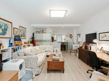 花园位置 南北带30平院子两房 福外 有车位 接受长期置换