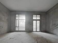 利海尖东半岛 东面临江别墅 前后带私家花园 地下车库