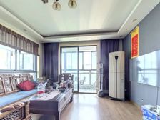 中环边电梯大三房两卫,小区中间位置,带转角大阳台!