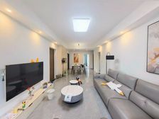 捡耙活 数据旁 香港置地品质洋房 三轻轨配置