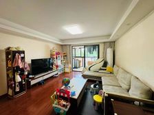 佳兆业君汇上品 车位充足 精装可拎包入住 双卫 南北通透