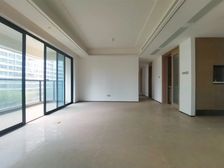 悦来洋房颜 天花板 小区一线临江 精装四房双卫