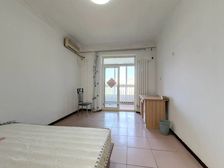 西环里三个阳台 大落地窗全天采光 楼下车位充足不管几点有车位